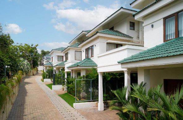 SAPPHIRE BAY - SIOLIM